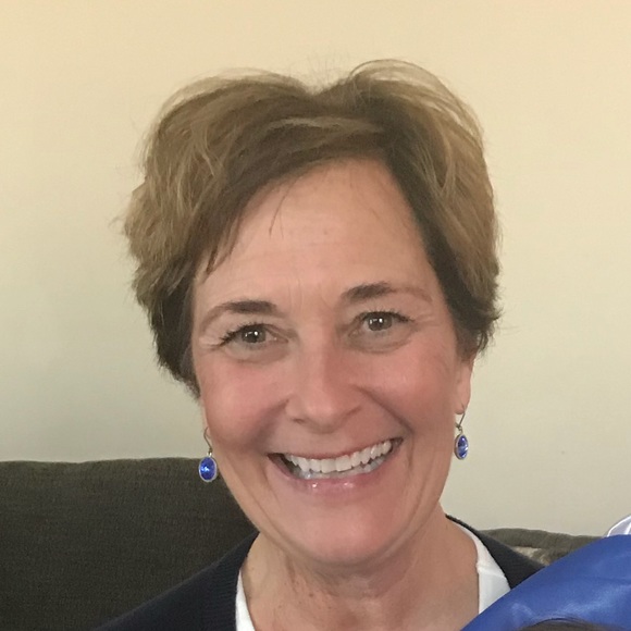 Meet your Posher, Paula - Picture 1 of 1